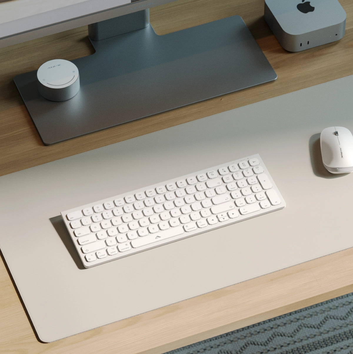 Echelon USB-C Compact Rechargeable Wireless Keyboard for macOS